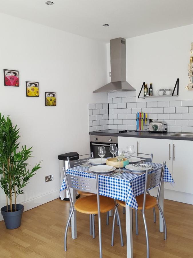 Boutique Apartment 5 Minutes From The Beach Маргит Экстерьер фото