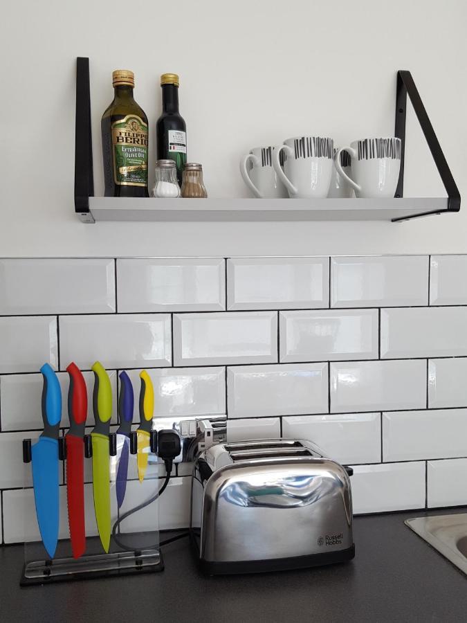 Boutique Apartment 5 Minutes From The Beach Маргит Экстерьер фото